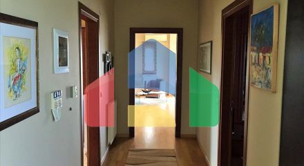 Продаж - Котедж 440 m² в передмісті Салонік