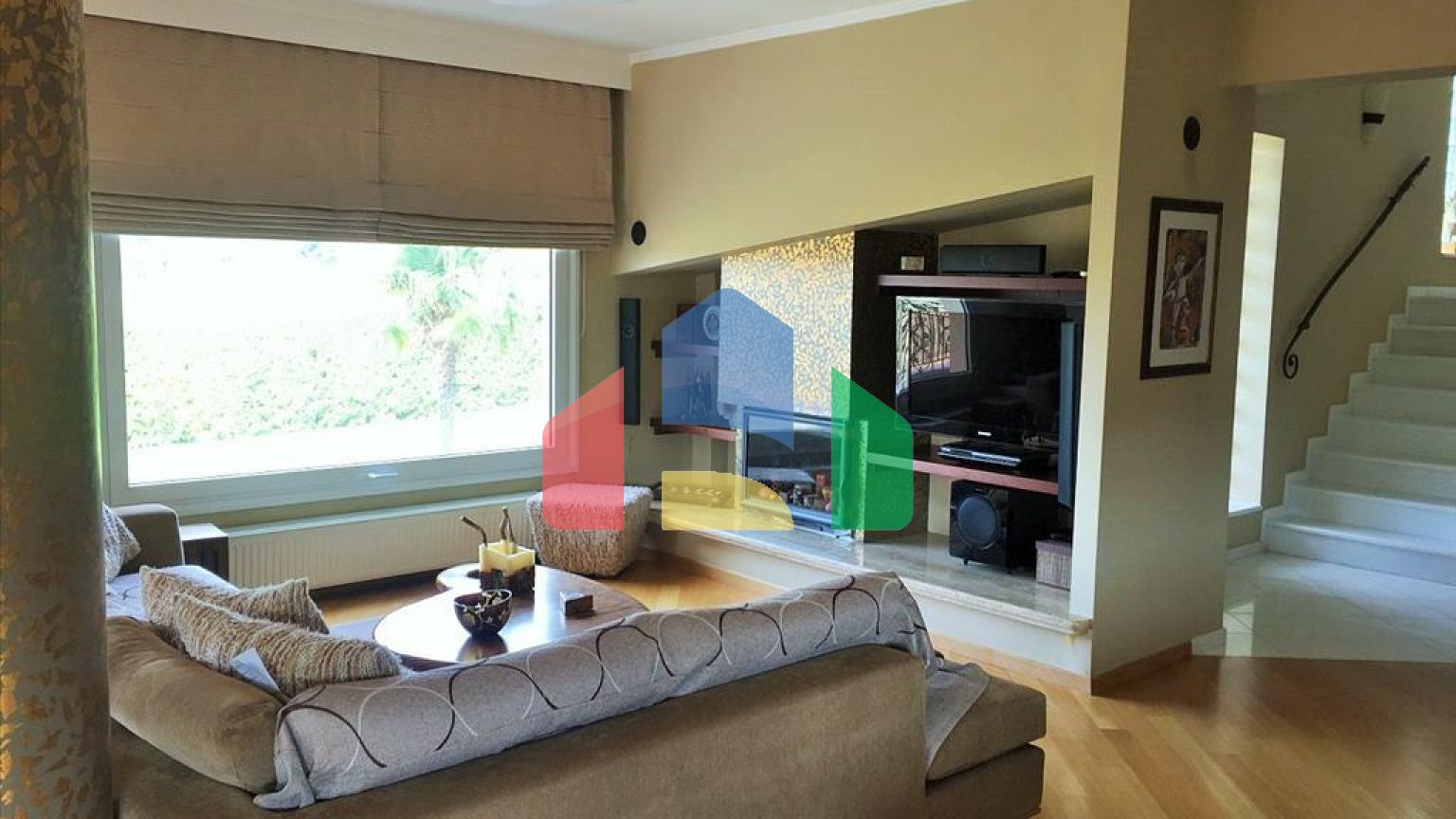 Продаж - Котедж 440 m² в передмісті Салонік