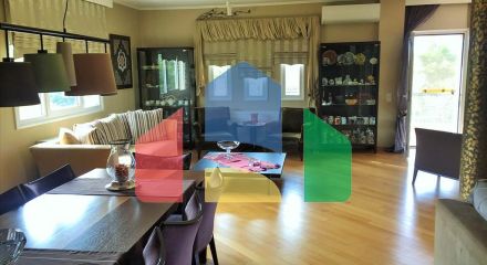 Продаж - Котедж 440 m² в передмісті Салонік