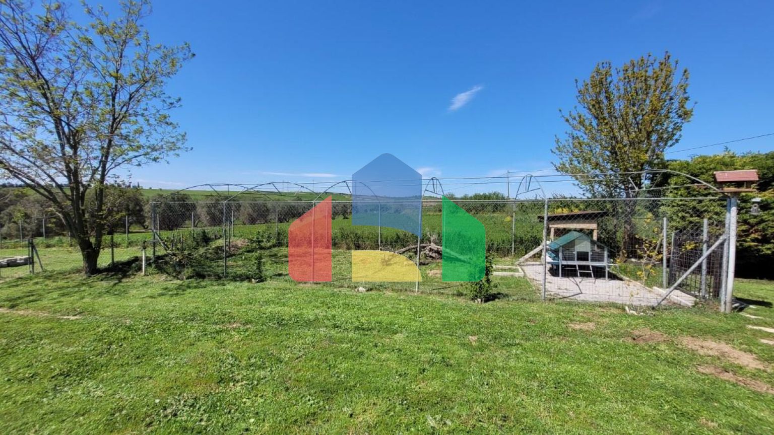 Продаж - Вілла 330 m² в передмісті Салонік