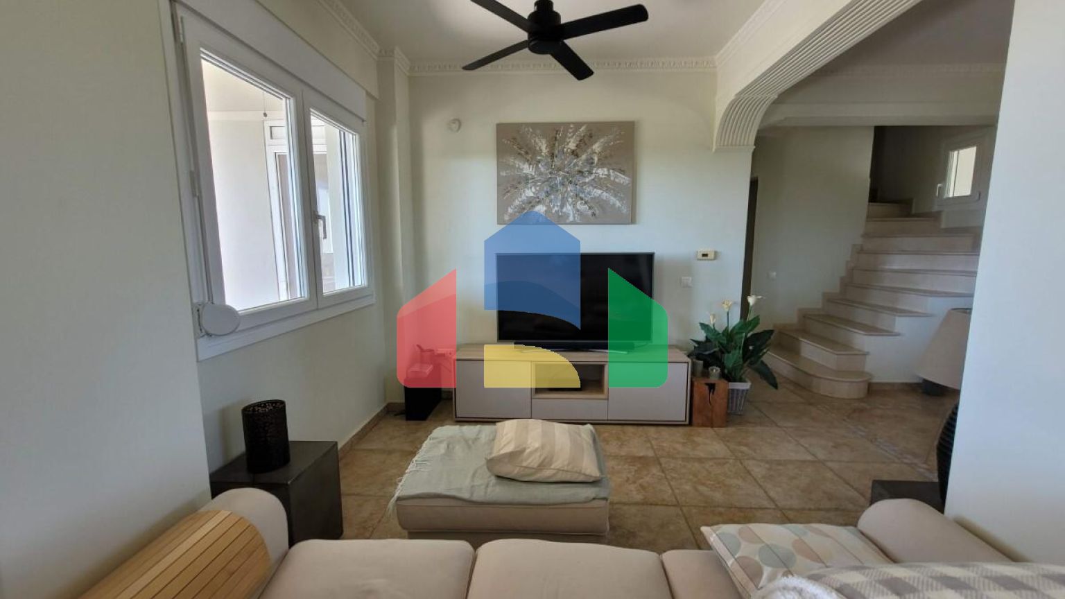 Продаж - Вілла 330 m² в передмісті Салонік