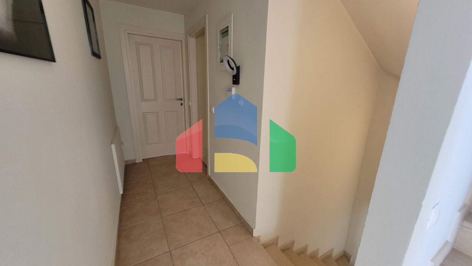 Продаж - Вілла 330 m² в передмісті Салонік