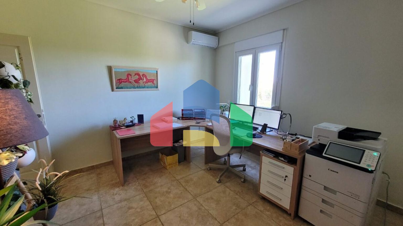 Продаж - Вілла 330 m² в передмісті Салонік