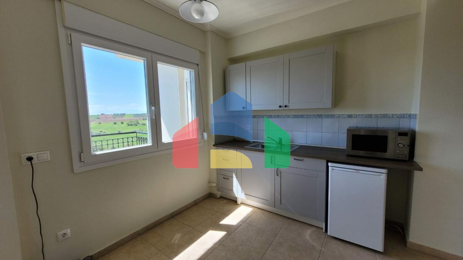 Продаж - Вілла 330 m² в передмісті Салонік