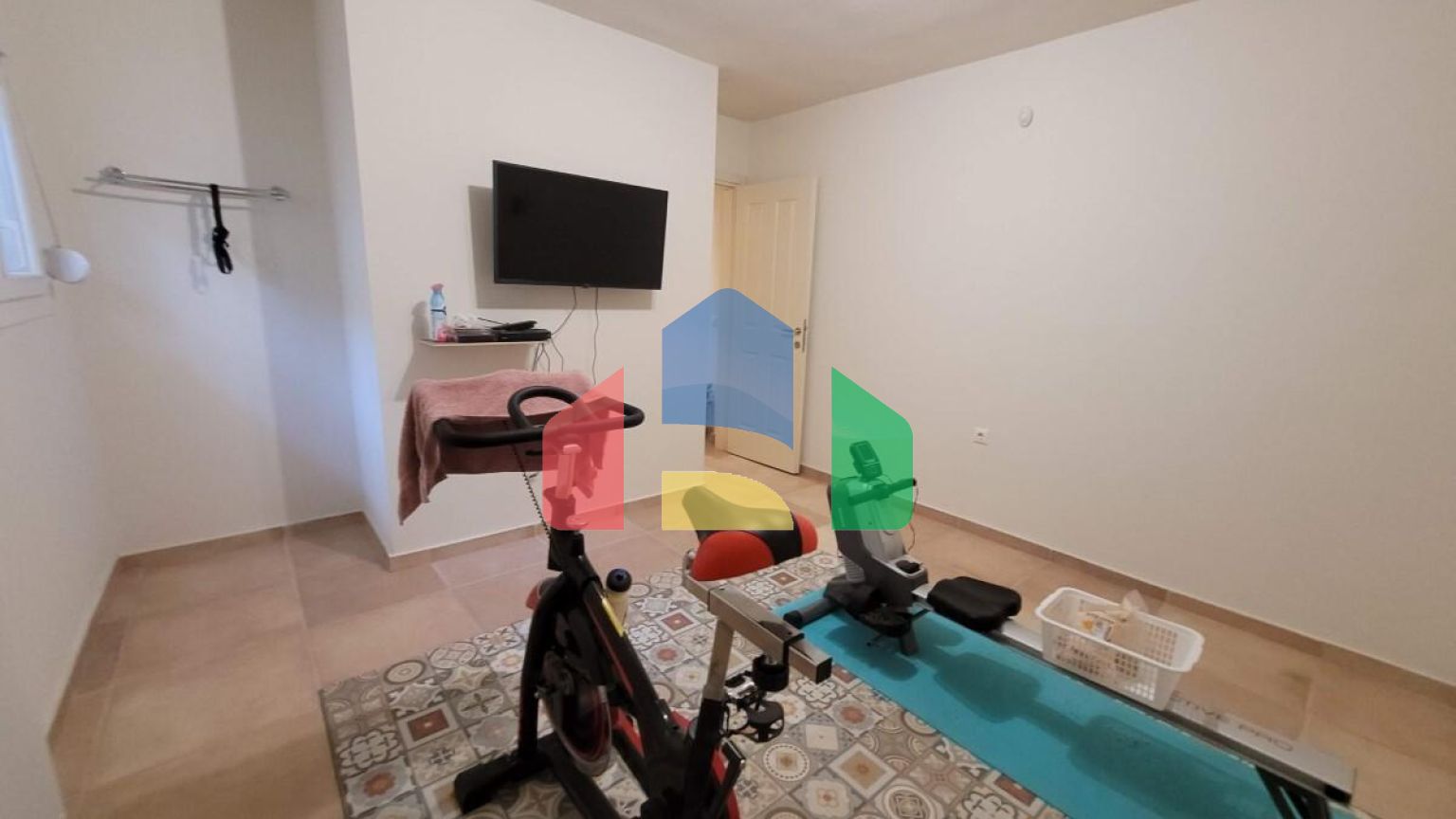 Продаж - Вілла 330 m² в передмісті Салонік