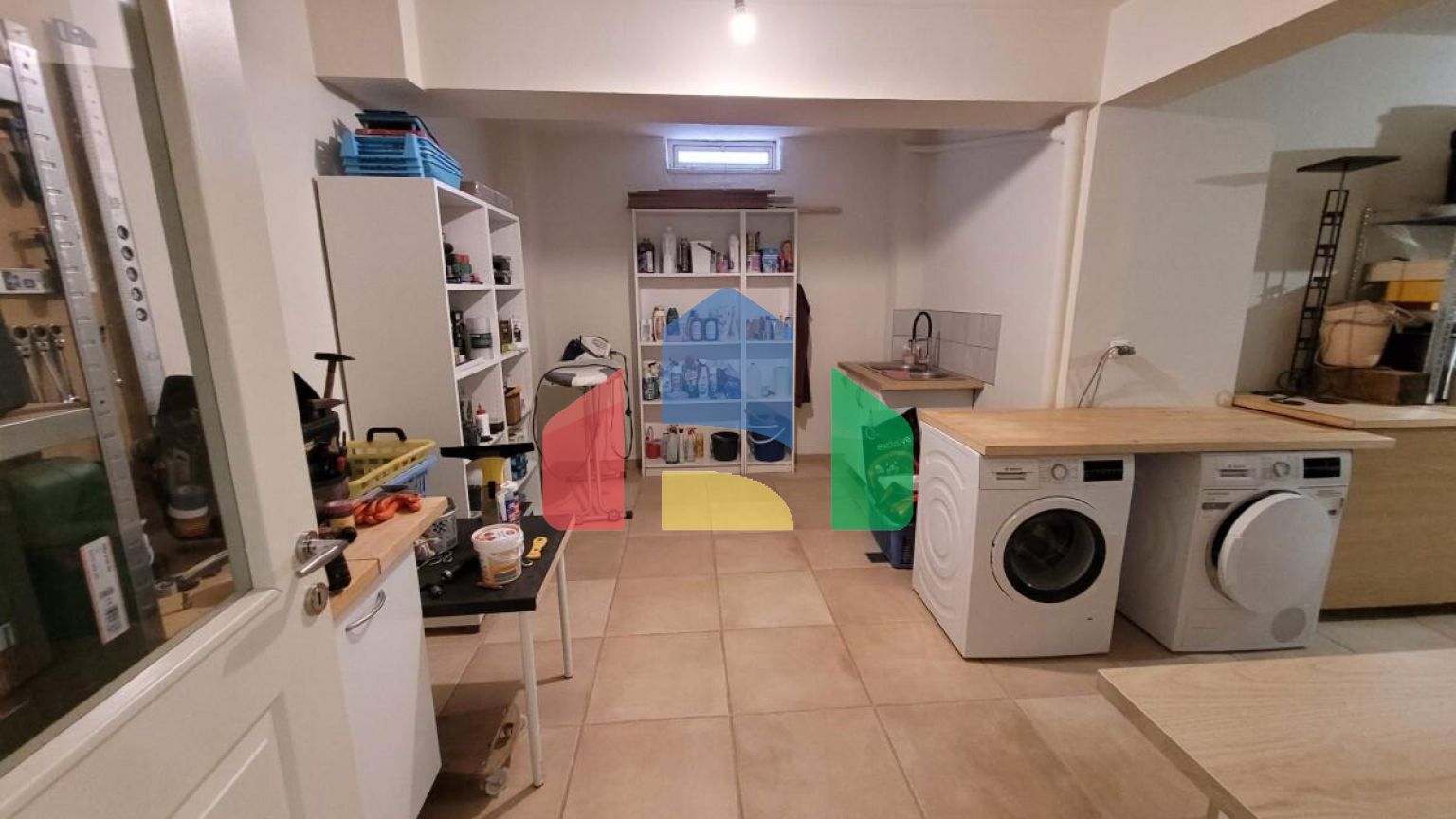 Продаж - Вілла 330 m² в передмісті Салонік