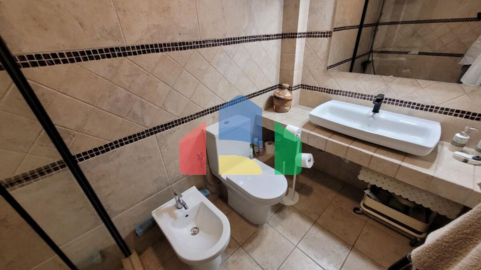 Продаж - Вілла 330 m² в передмісті Салонік