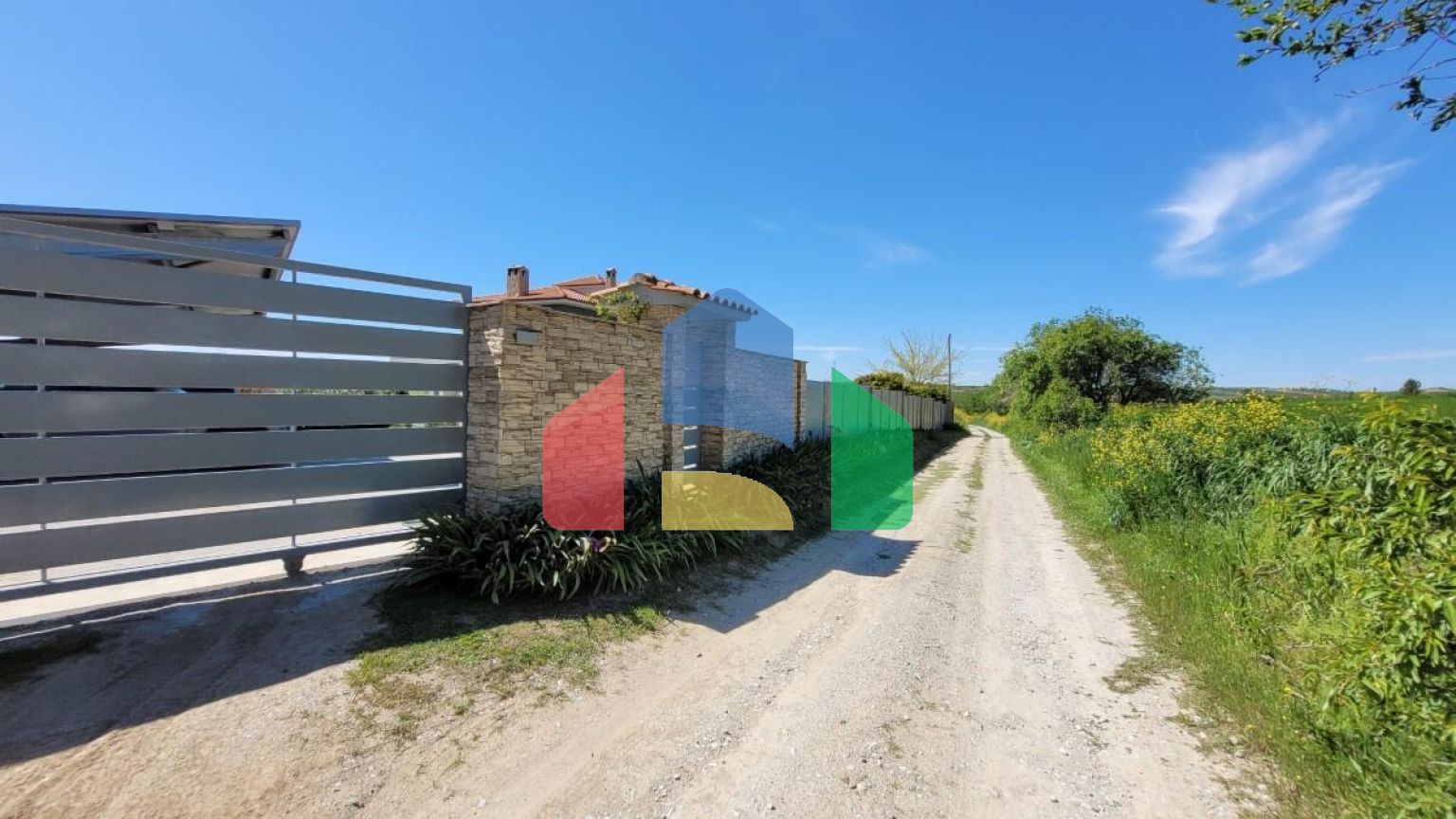 Продаж - Вілла 330 m² в передмісті Салонік