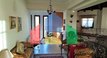 Продаж - Котедж 350 m² в передмісті Салонік