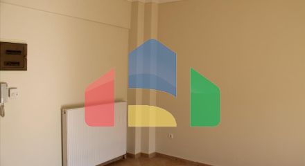 Продажа - Таунхаус 110 m² в пригороде Салоник