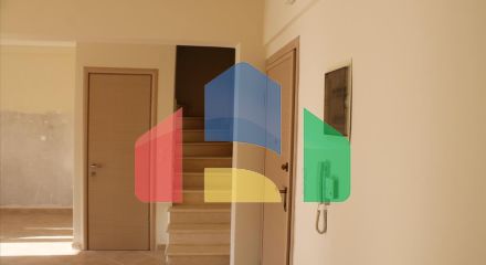 Продажа - Таунхаус 110 m² в пригороде Салоник