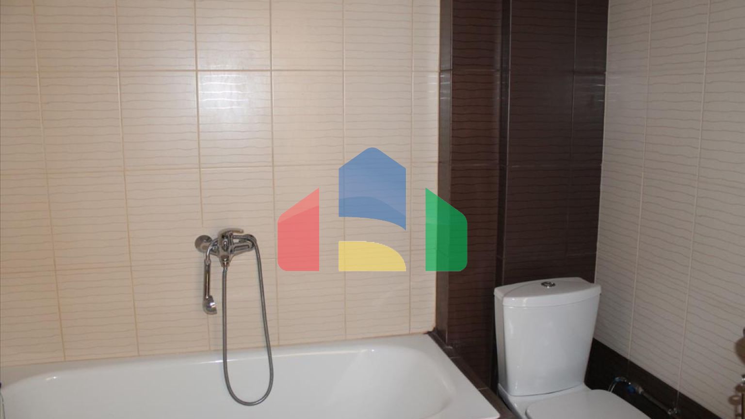 Продажа - Таунхаус 110 m² в пригороде Салоник