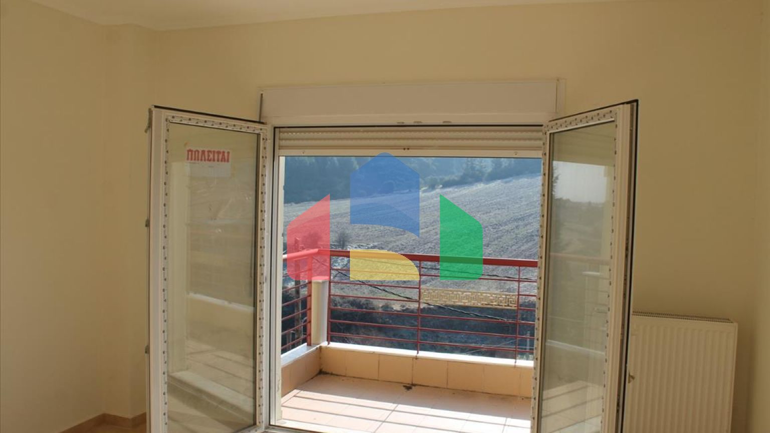 Продажа - Таунхаус 110 m² в пригороде Салоник