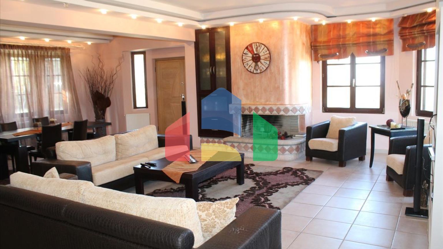 Продажа - Вилла 550 m² в пригороде Салоник