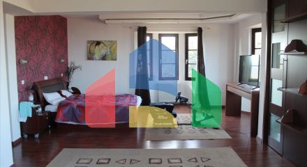 Продажа - Вилла 550 m² в пригороде Салоник Продажа - Вилла 550 m² в пригороде Салоник