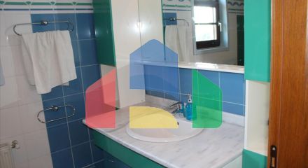 Продажа - Вилла 550 m² в пригороде Салоник Продажа - Вилла 550 m² в пригороде Салоник