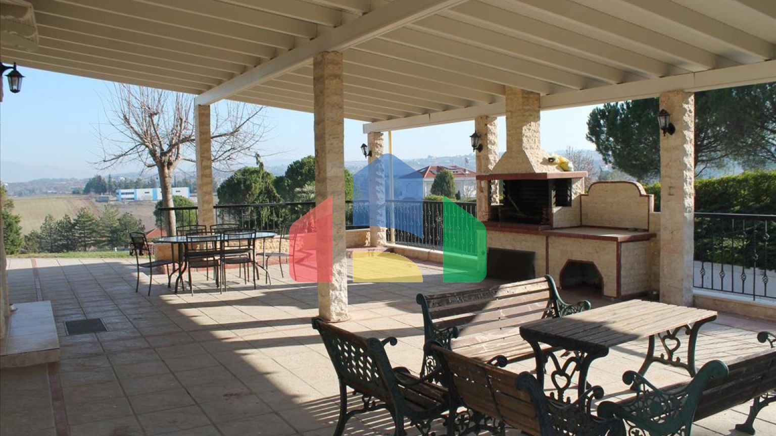 Продажа - Вилла 550 m² в пригороде Салоник