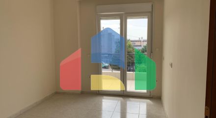 Продаж - Таунхаус 260 m² в передмісті Салонік