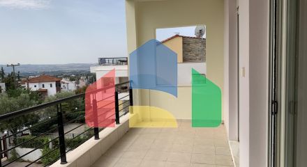 Продаж - Таунхаус 260 m² в передмісті Салонік