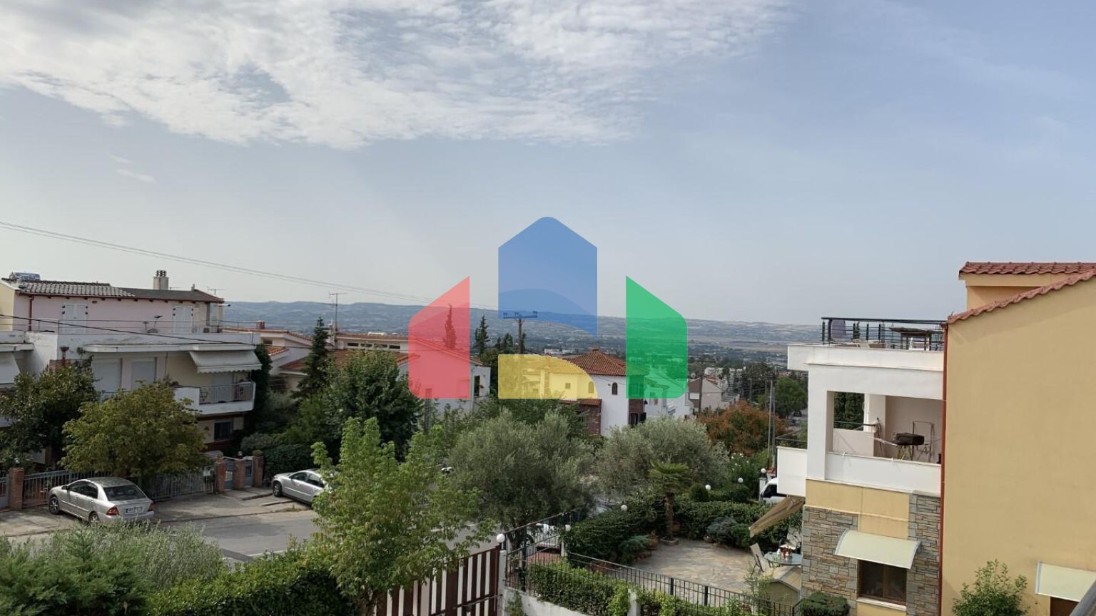 Продаж - Таунхаус 260 m² в передмісті Салонік