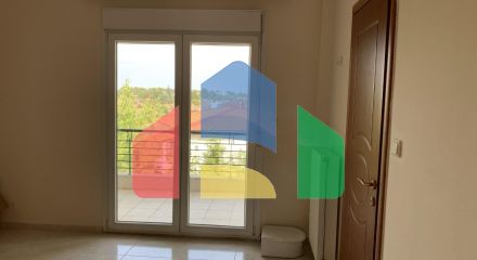 Продаж - Таунхаус 260 m² в передмісті Салонік