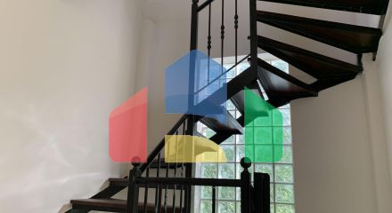 Продаж - Таунхаус 260 m² в передмісті Салонік