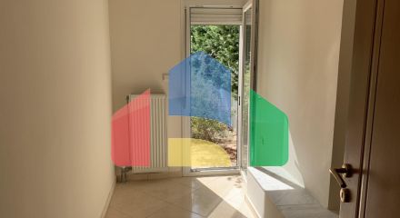 Продаж - Таунхаус 260 m² в передмісті Салонік