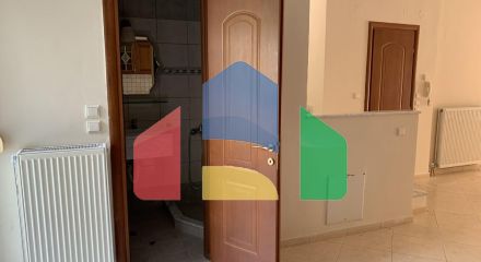 Продаж - Таунхаус 260 m² в передмісті Салонік