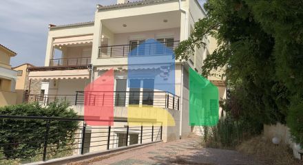 Продаж - Таунхаус 260 m² в передмісті Салонік