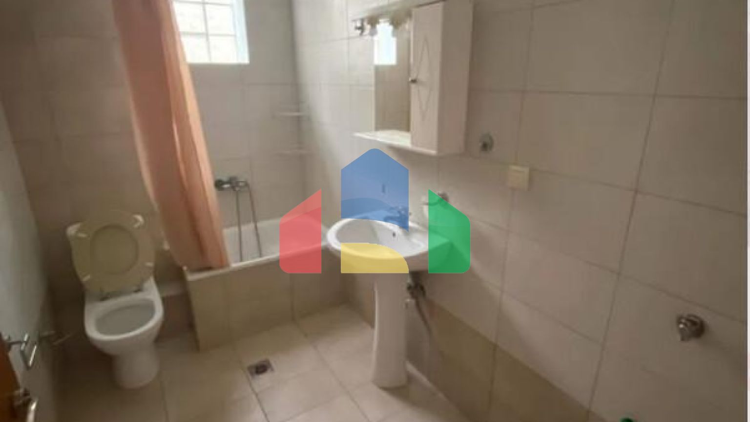 Продаж - Квартира 50 m² в передмісті Салонік