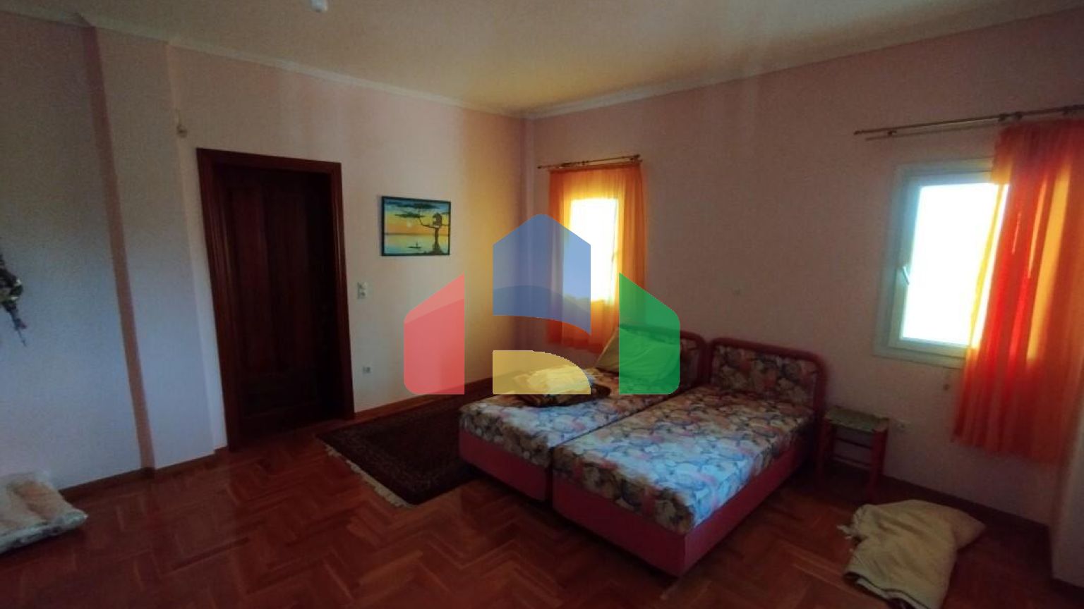 Продажа - Вилла 550 m² в пригороде Салоник