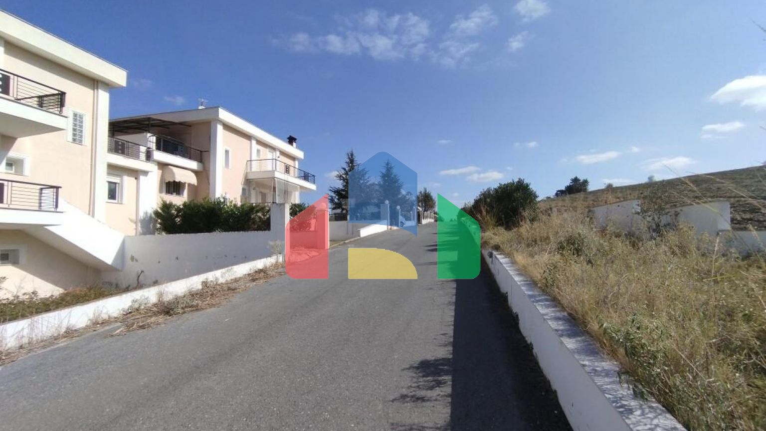 Продажа - Таунхаус 282 m² в пригороде Салоник