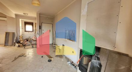 Продаж - Квартира 62 m² в передмісті Салонік