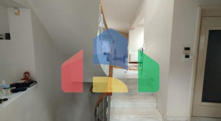 Продаж - Котедж 474 m² в передмісті Салонік