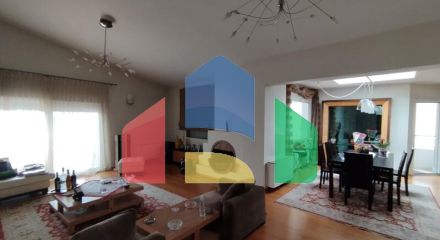 Продаж - Котедж 474 m² в передмісті Салонік