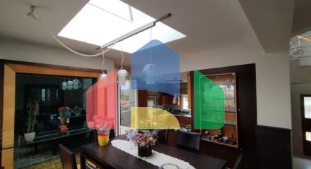 Продаж - Котедж 474 m² в передмісті Салонік