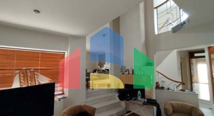 Продаж - Котедж 474 m² в передмісті Салонік