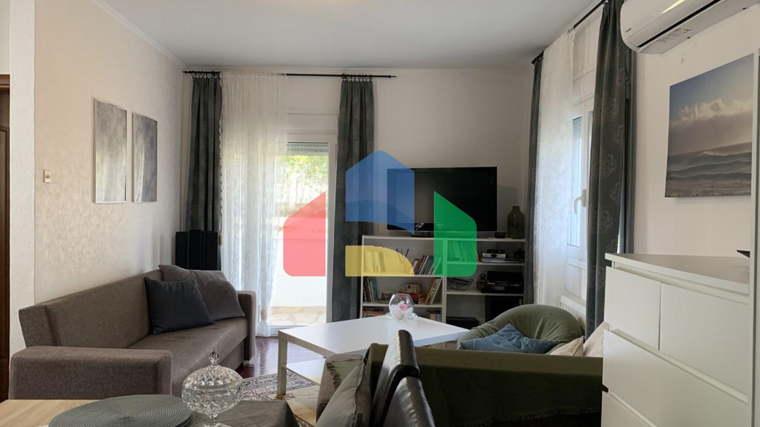 Продаж - Котедж 286 m² в передмісті Салонік