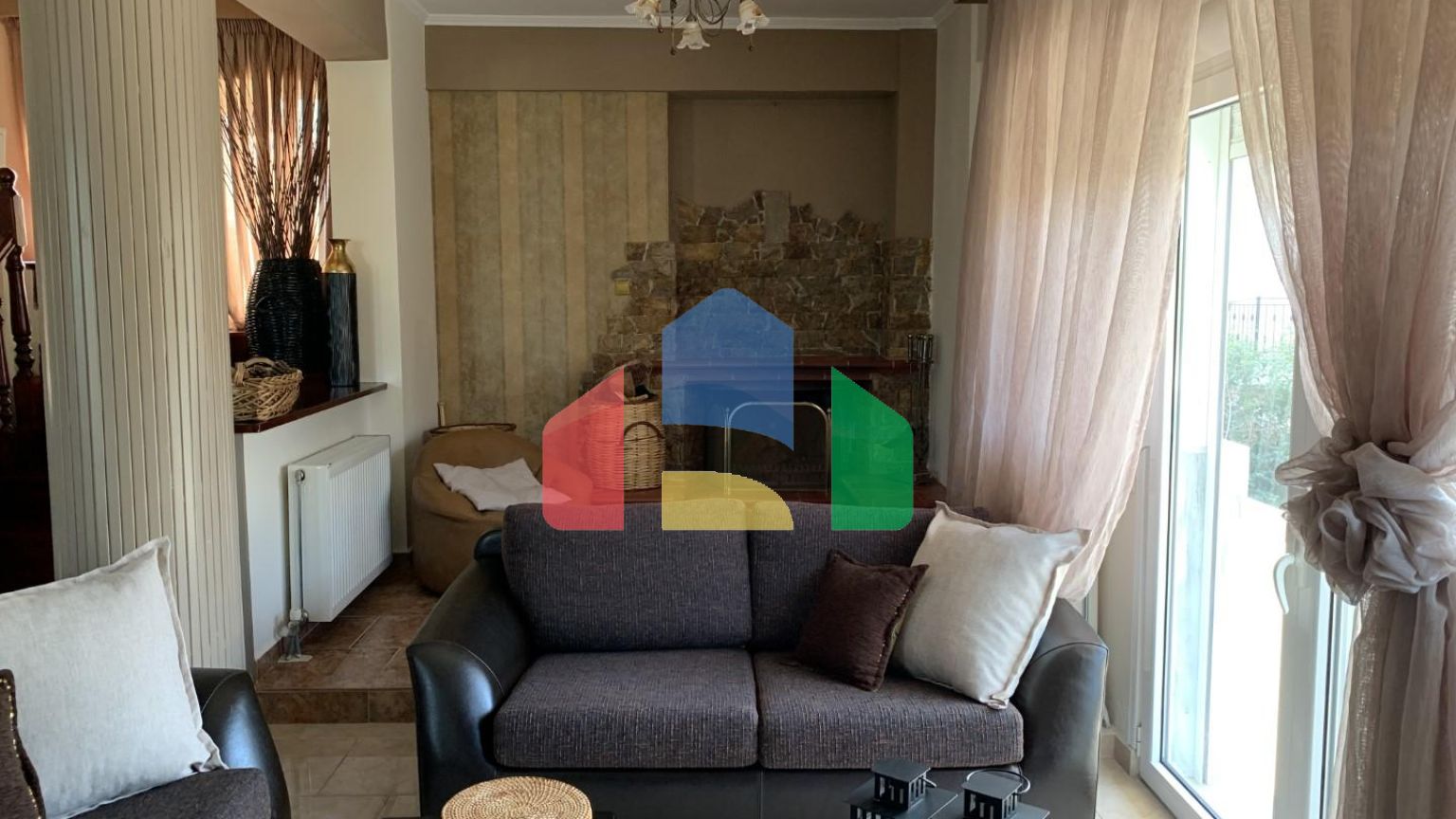 Продаж - Котедж 286 m² в передмісті Салонік