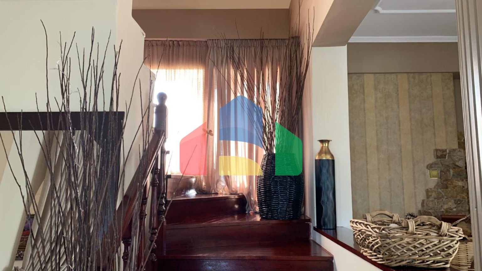 Продаж - Котедж 286 m² в передмісті Салонік