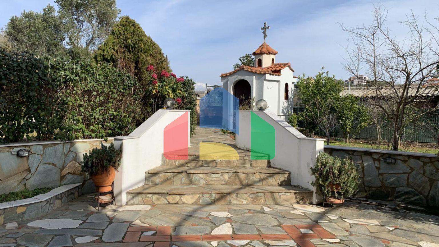 Продаж - Котедж 286 m² в передмісті Салонік