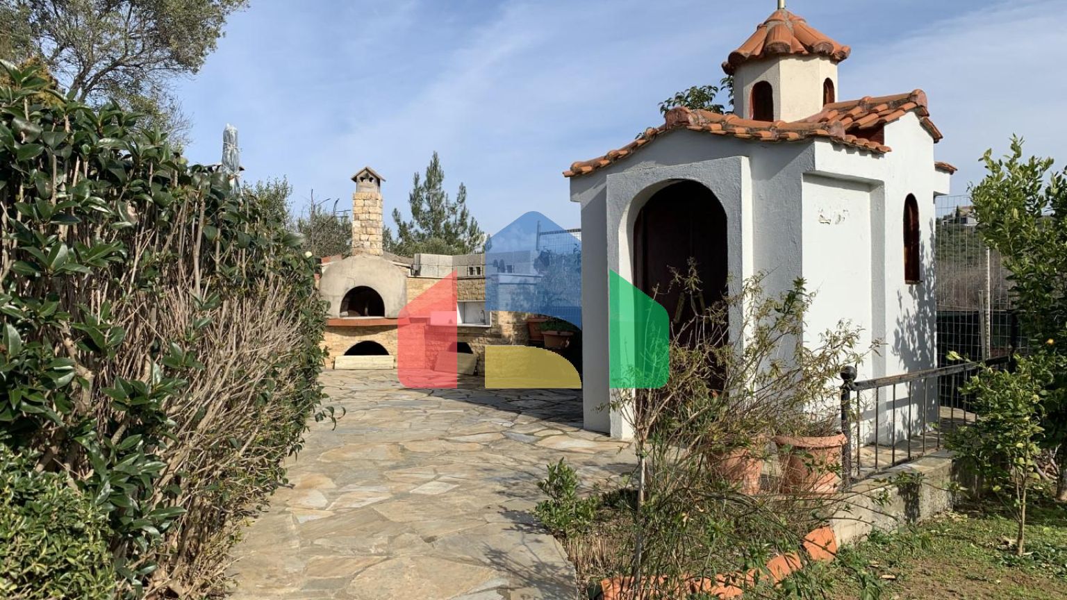 Продаж - Котедж 286 m² в передмісті Салонік