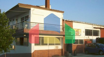 For Sale - Building 1008 m² in the suburbs of Thessaloniki