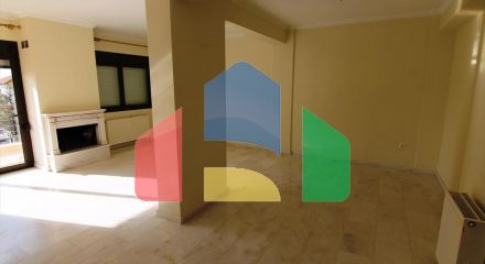 Продажа - Таунхаус 220 m² в пригороде Салоник