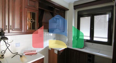 Продаж - Таунхаус 220 m² в передмісті Салонік