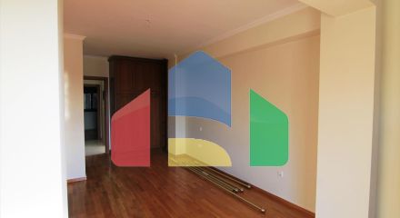 Продаж - Таунхаус 220 m² в передмісті Салонік