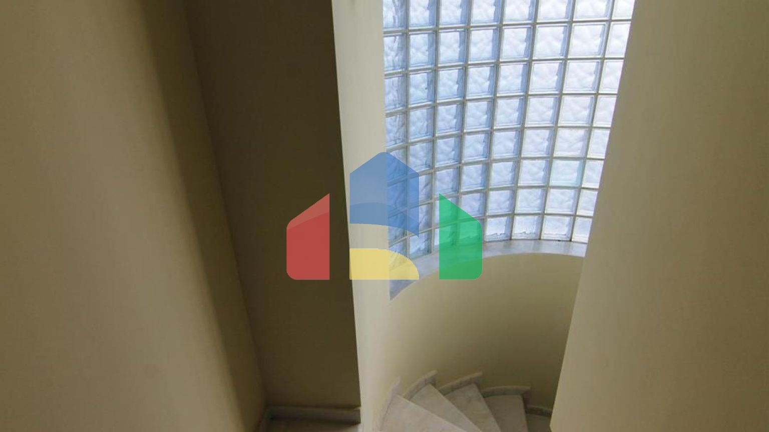 Продаж - Таунхаус 220 m² в передмісті Салонік