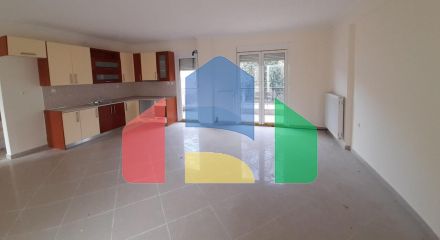 Продаж - Котедж 200 m² в передмісті Салонік