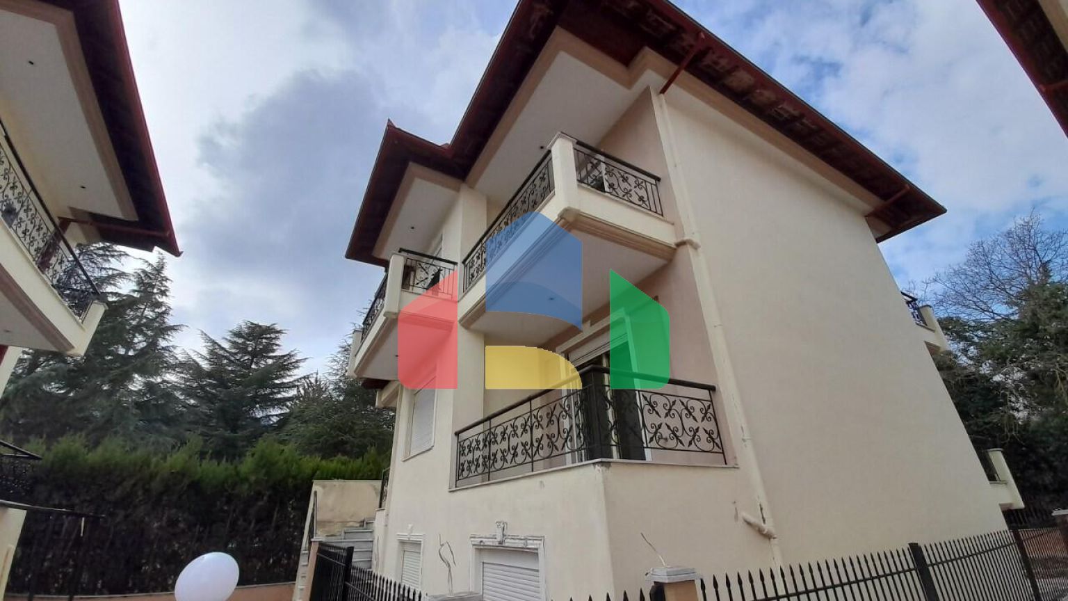 Продажа - Коттедж 200 m² в пригороде Салоник