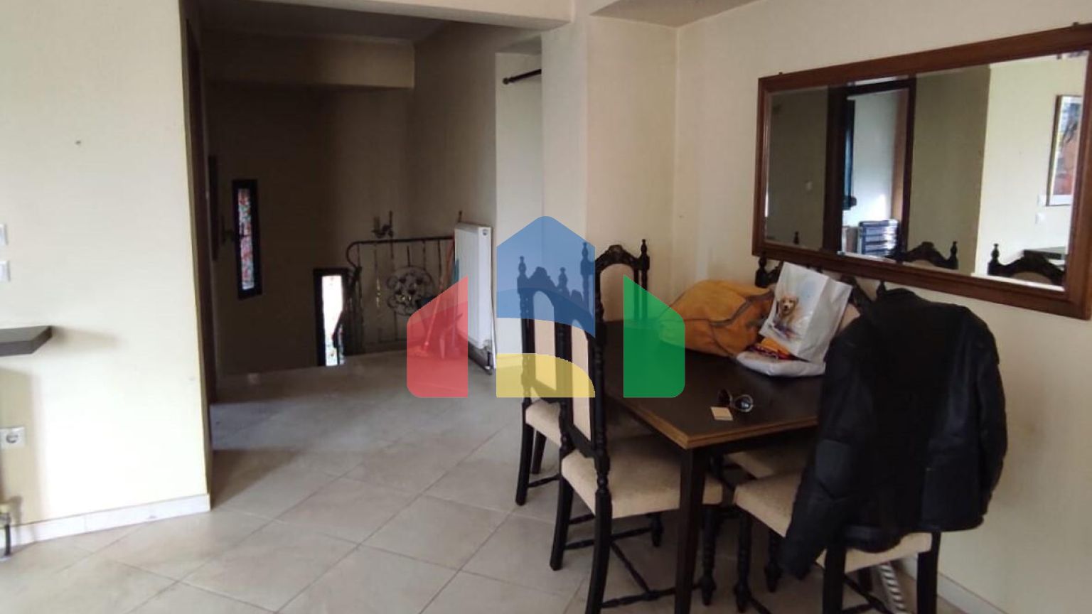 Продаж - Котедж 280 m² в передмісті Салонік